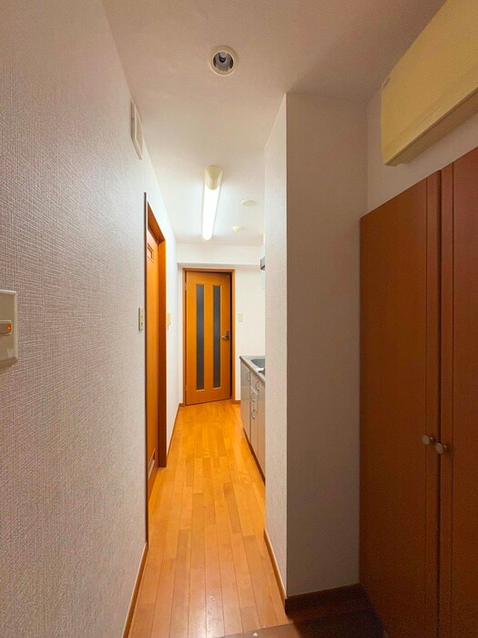 物件内観写真19　(廊下)