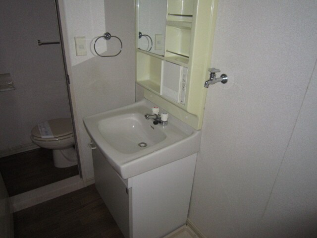 物件内観写真6　(洗面)