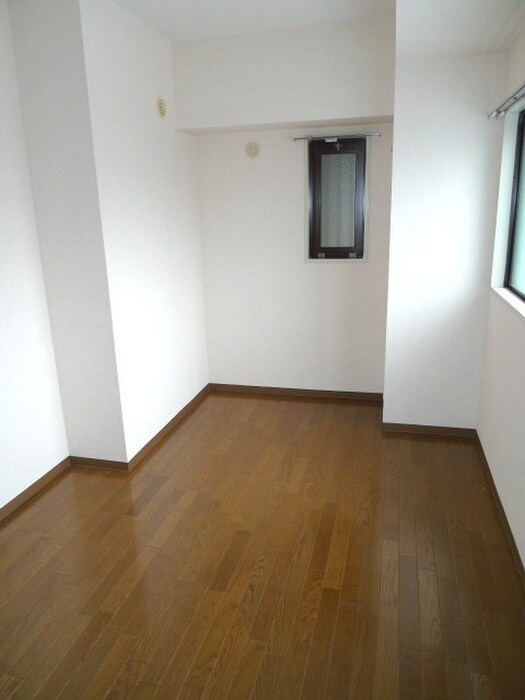 物件内観写真16　(居室)