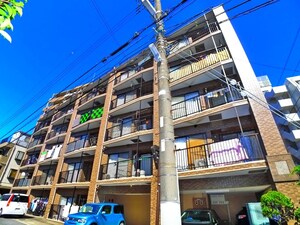 ベルメゾン北綾瀬外観写真