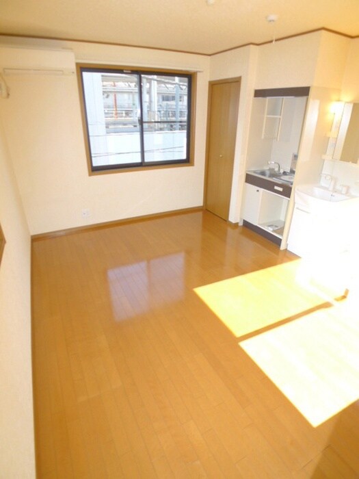 物件内観写真9　(居室)