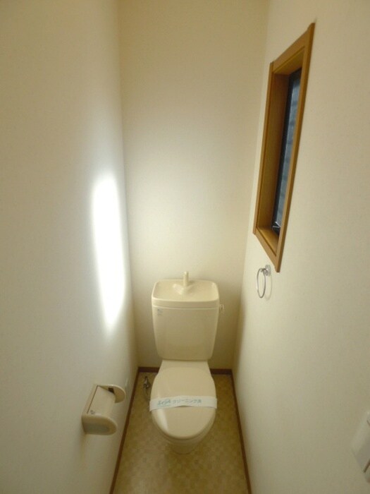 物件内観写真12　(トイレ)