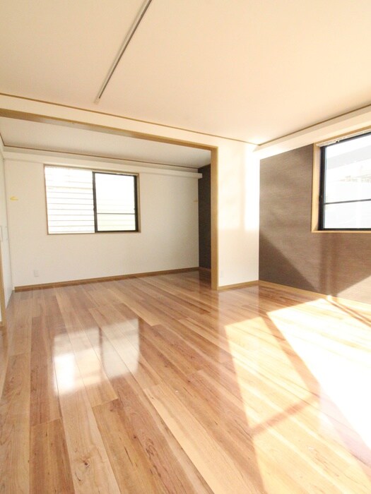 物件内観写真10　(居室)