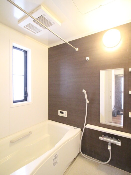 物件内観写真16　(バス／シャワールーム等)