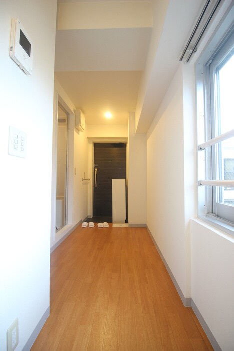 物件内観写真19　(廊下)