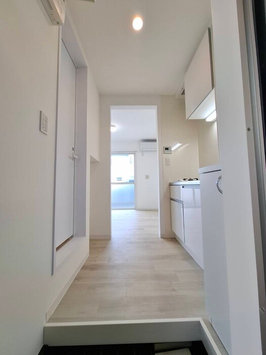 物件内観写真19　(廊下)