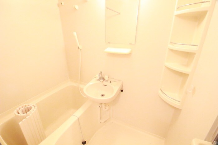 物件内観写真7　(バス／シャワールーム等)