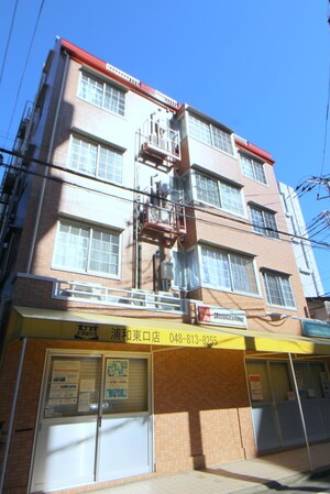 パ－レンス東仲町外観写真