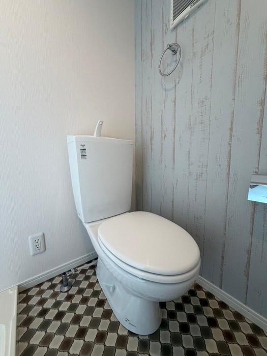 物件内観写真11　(トイレ)