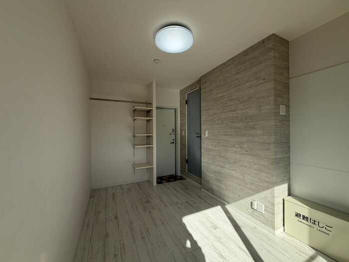 物件内観写真17　(居室)