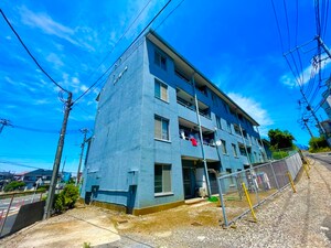 リブ鶴ヶ峰外観写真
