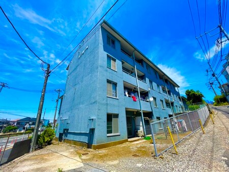 リブ鶴ヶ峰外観写真