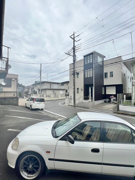 物件内観写真14　(室内からの展望)