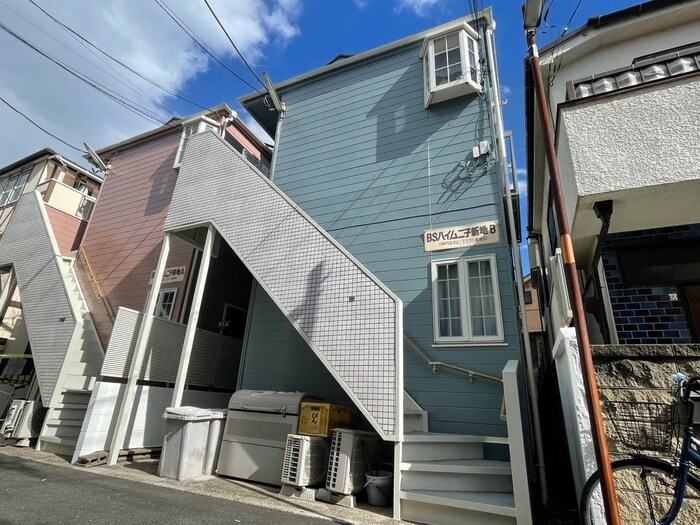 物件外観写真2　(外観写真)