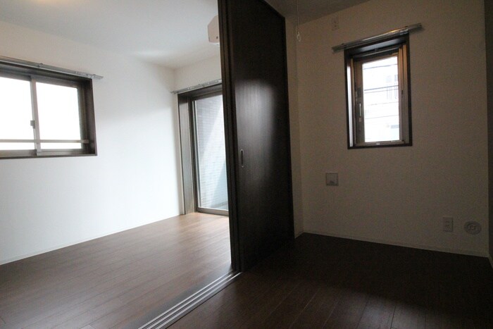 物件内観写真19　(居室)