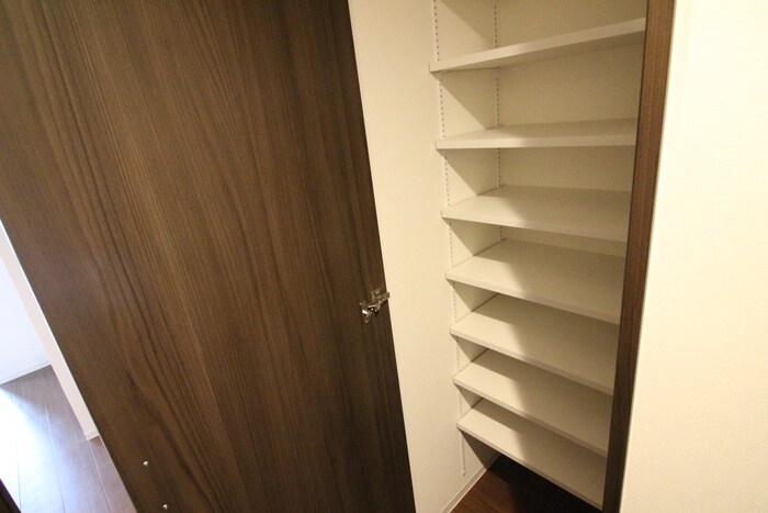 物件内観写真21　(靴箱)