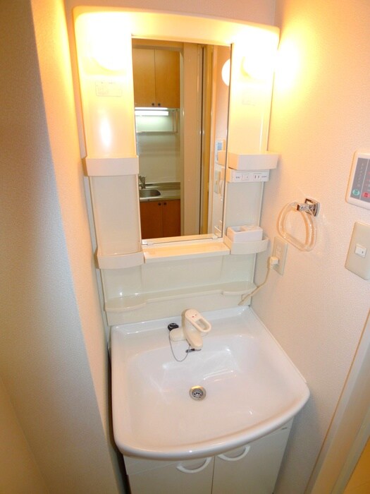 物件内観写真10　(洗面)