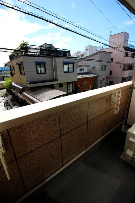 物件内観写真16　(室内からの展望)