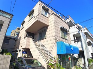 メゾンワタナベ外観写真
