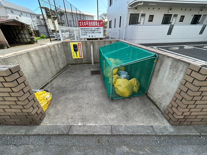 物件外観写真6　(建物設備)