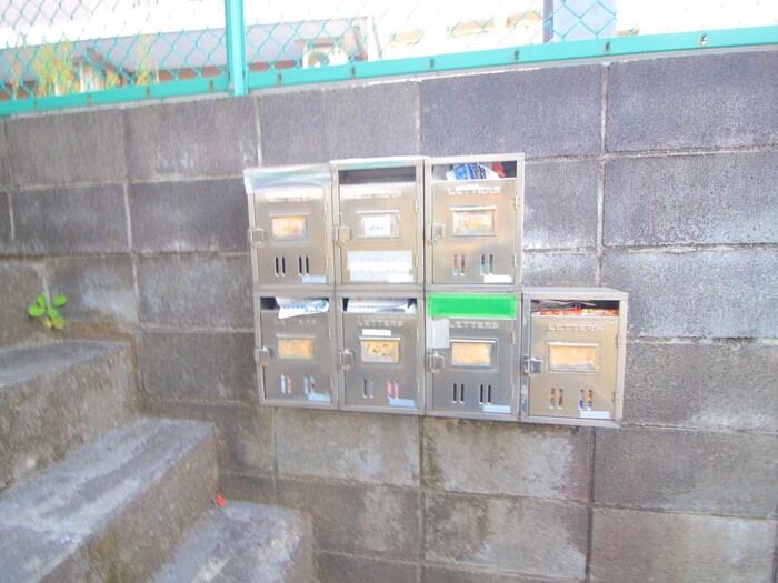 物件外観写真4　(建物設備)