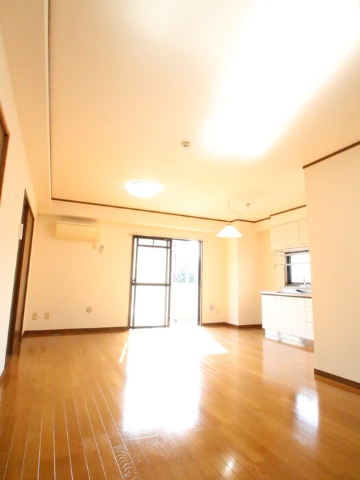 物件内観写真22　(居室)