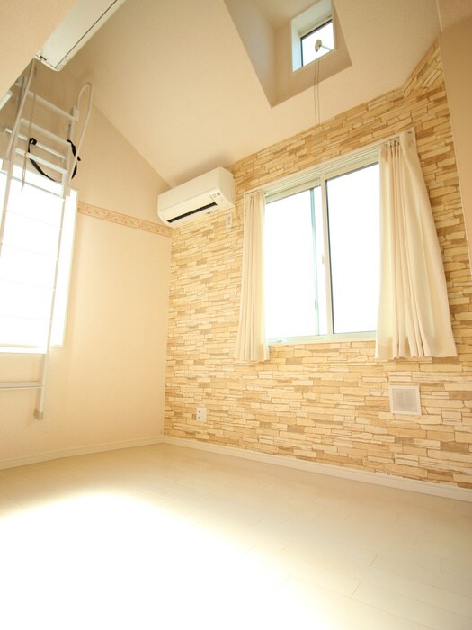 物件内観写真8　(居室)