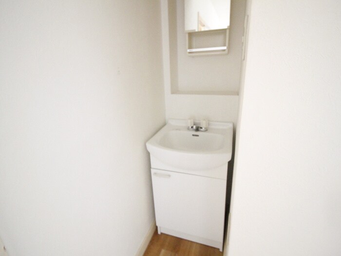 物件内観写真15　(洗面)