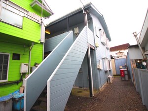ハイツ市川外観写真