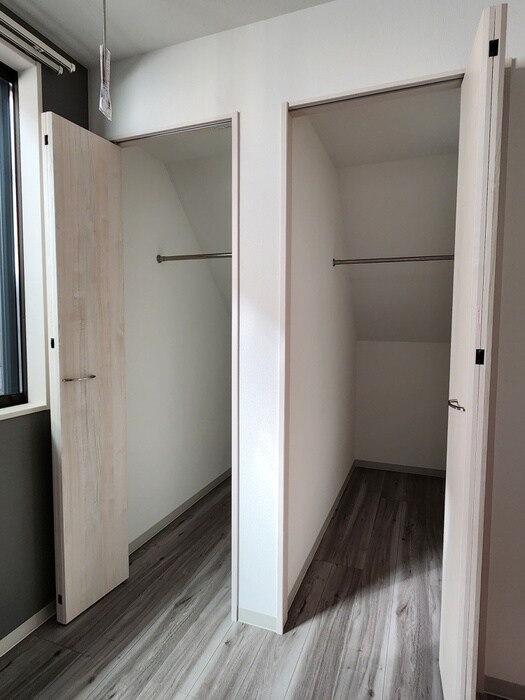 物件内観写真16　(収納)