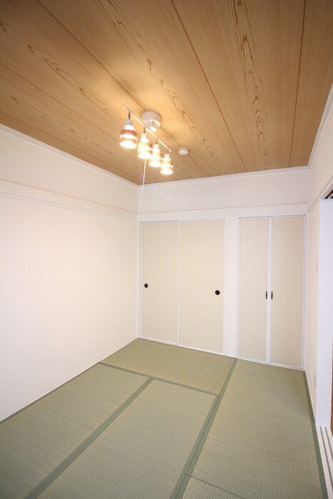 物件内観写真11　(居室)