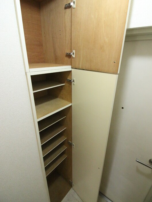 物件内観写真16　(靴箱)