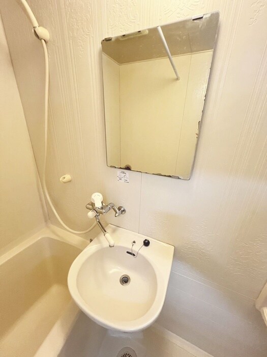 物件内観写真12　(洗面)