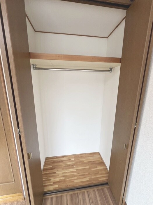 物件内観写真15　(収納)