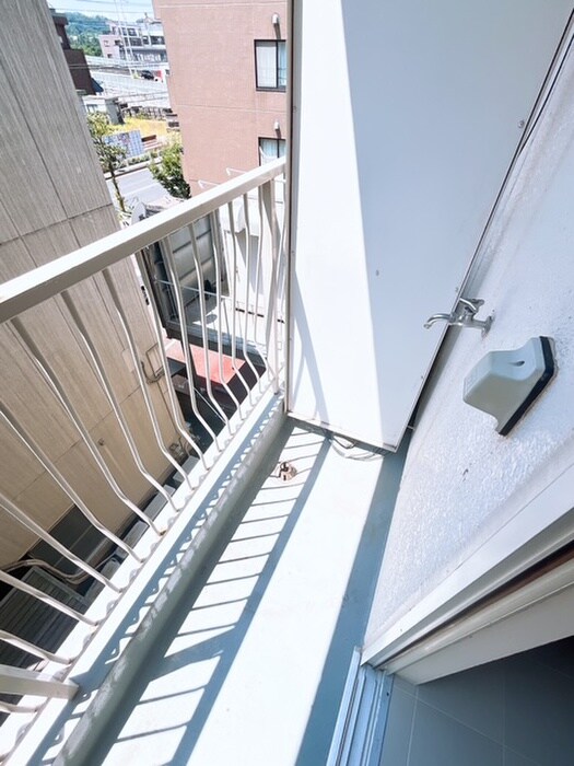 物件内観写真12　(洗濯機置場)