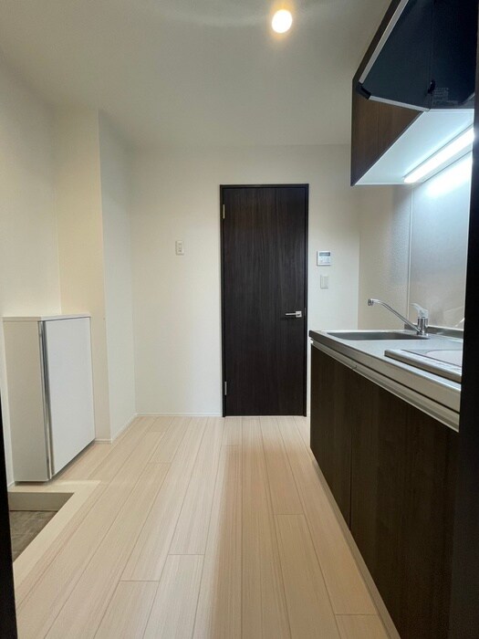 物件内観写真21　(廊下)