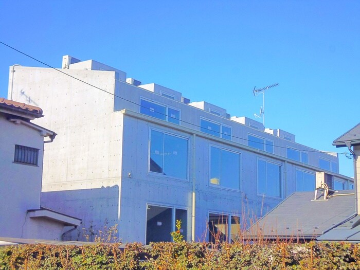 物件外観写真3　(周辺環境)