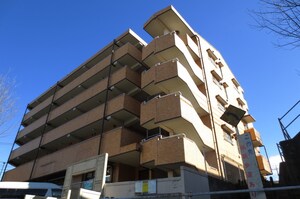 諏訪ハイム１３外観写真