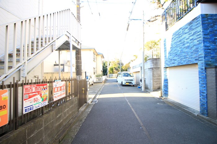 物件外観写真6　(周辺環境)