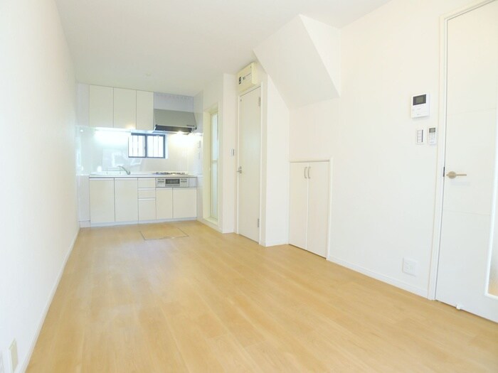 物件内観写真8　(居室)