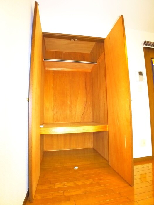 物件内観写真11　(収納)