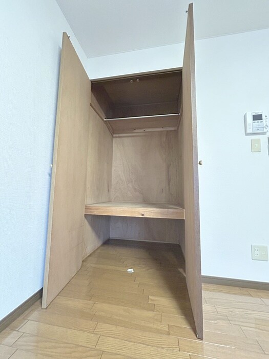 物件内観写真11　(収納)