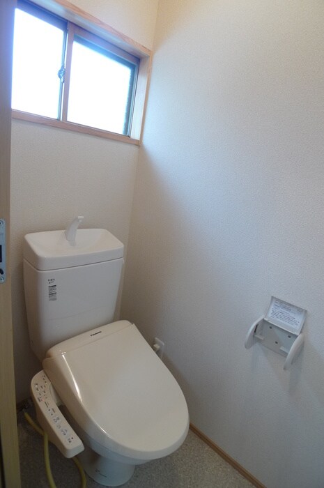 物件内観写真13　(トイレ)