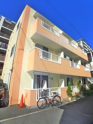 サラスバティ外観写真