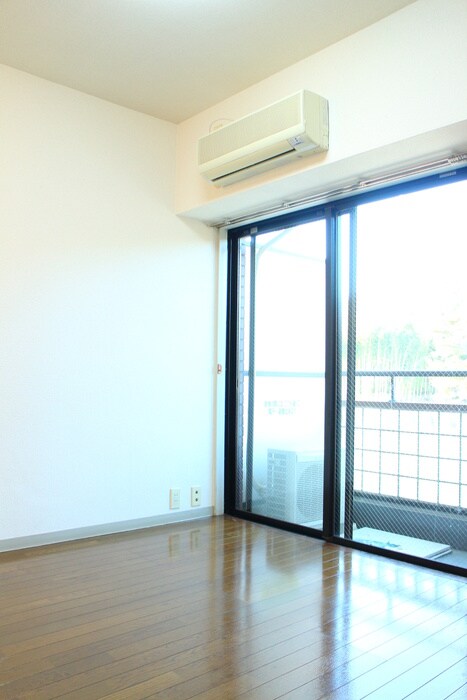 物件内観写真14　(居室)