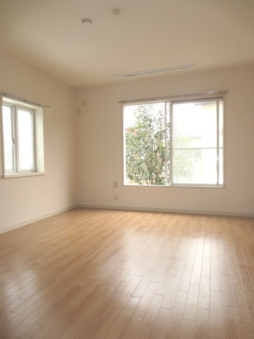 物件内観写真10　(居室)