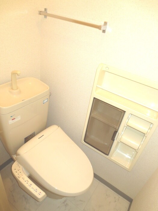 物件内観写真12　(トイレ)