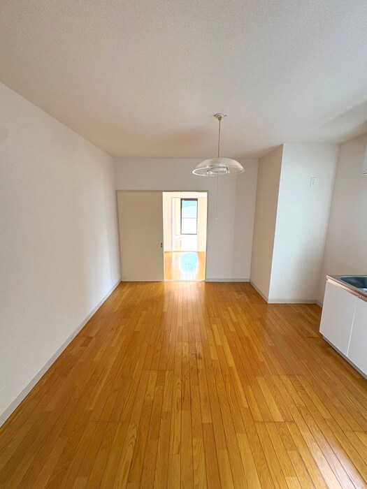 物件内観写真6　(居室)