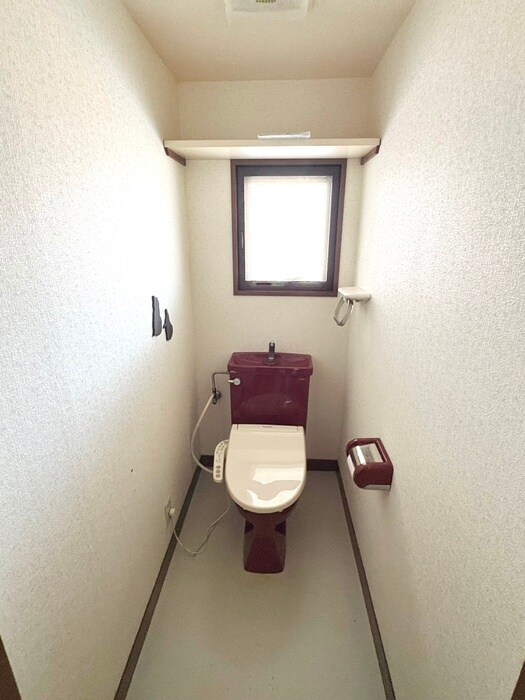 物件内観写真9　(トイレ)