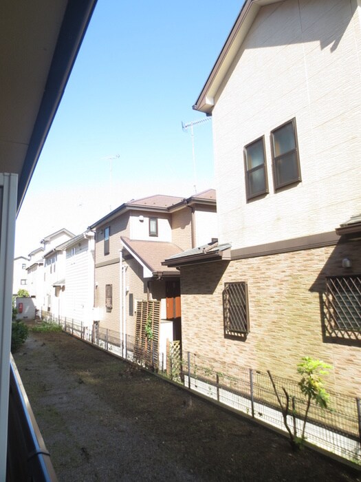 物件内観写真15　(室内からの展望)